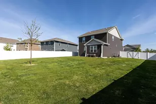 1702 Athens Ter, Shakopee, MN 55379 - Photo 8