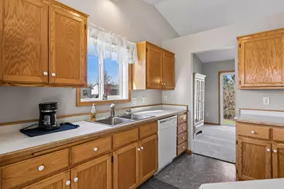 816 Shea Circle, Belle Plaine, MN 56011 - Photo 16