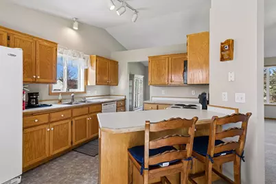 816 Shea Circle, Belle Plaine, MN 56011 - Photo 14