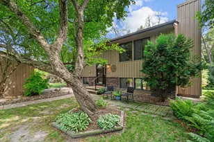 11795 Red Fox Dr, Maple Grove, MN 55369 - Photo 2