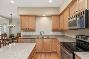 11513 Chisholm Cir NE, Blaine, MN 55449 - Photo 14