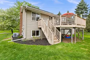 7080 Rice Lake Ln, Circle Pines, MN 55014 - Photo 44