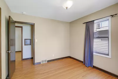 8308 Stevens Avenue S, Bloomington, MN 55420 - Photo 38