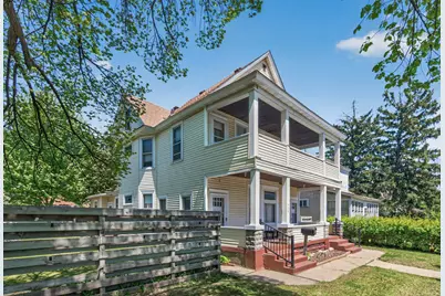 429 Minnehaha Avenue E, Saint Paul, MN 55130 - Photo 1