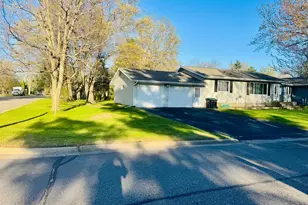703 6th St SW, Little Falls, MN 56345 - Photo 1