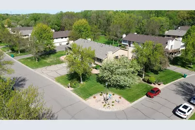12900 45th Avenue N, Plymouth, MN 55442 - Photo 34