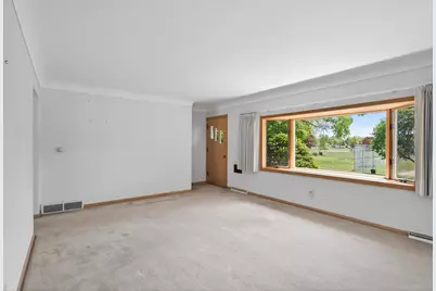 625 Jefferson Street, Anoka, MN 55303 - Photo 2