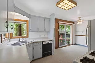 625 Jefferson St, Anoka, MN 55303 - Photo 8