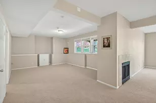 655 Lexie Ct, Eagan, MN 55123 - Photo 32