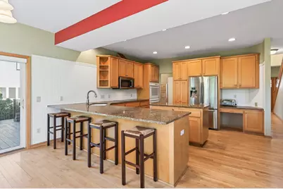 655 Lexie Court, Eagan, MN 55123 - Photo 10