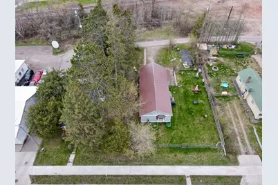 528 5th Avenue, Calumet, MN 55716 - Photo 4