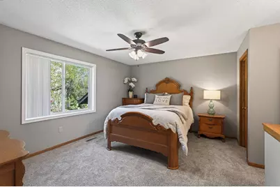 9325 Andrea Drive, Woodbury, MN 55125 - Photo 12