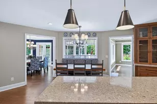 12400 Huntingdon Ln, Minnetonka, MN 55305 - Photo 20