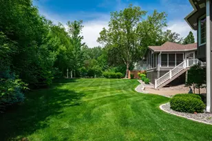 12400 Huntingdon Ln, Minnetonka, MN 55305 - Photo 54