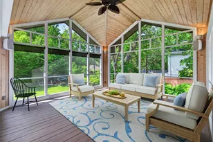 12400 Huntingdon Ln, Minnetonka, MN 55305 - Photo 24