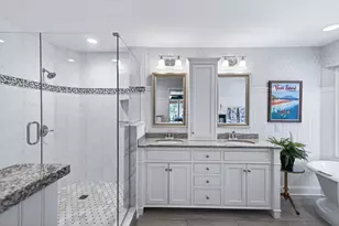 12400 Huntingdon Ln, Minnetonka, MN 55305 - Photo 32