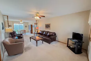 2411 Kenwood Dr SW, Willmar, MN 56201 - Photo 4