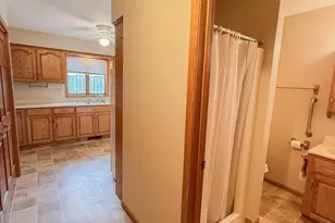 2411 Kenwood Dr SW, Willmar, MN 56201 - Photo 22