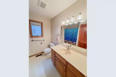 2411 Kenwood Drive SW, Willmar, MN 56201 - Photo 16