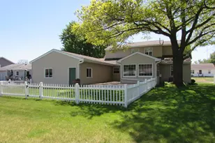 214 W Anna St, Fairmont, MN 56031 - Photo 22