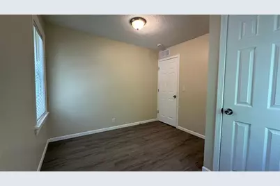 4301 James Avenue N, Minneapolis, MN 55412 - Photo 10