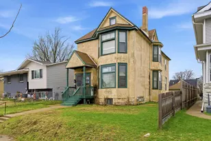 891 Iglehart Ave, Saint Paul, MN 55104 - Photo 1