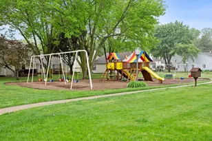 7357 Landau Dr, Bloomington, MN 55438 - Photo 20
