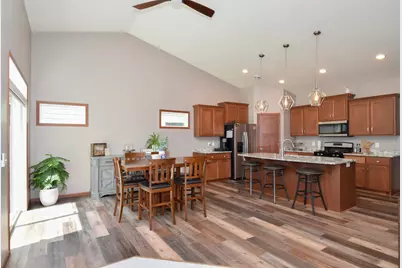 716 S Creek Drive N, Champlin, MN 55316 - Photo 12