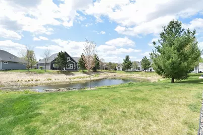 716 S Creek Drive N, Champlin, MN 55316 - Photo 4