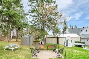 816 NW 9th St, Grand Rapids, MN 55744 - Photo 8