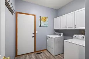 1236 Vernon Dr, Carver, MN 55315 - Photo 42