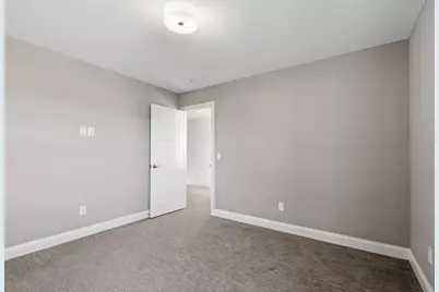 16900 59th Avenue N, Plymouth, MN 55446 - Photo 32