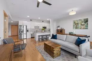 1240 S 2nd St, Minneapolis, MN 55415 - Photo 8