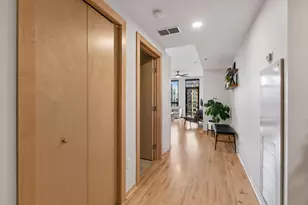 1240 S 2nd St, Minneapolis, MN 55415 - Photo 28