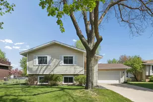 653 121st Ln NW, Coon Rapids, MN 55448 - Photo 1