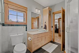10721 Watersedge Ln, Woodbury, MN 55129 - Photo 116