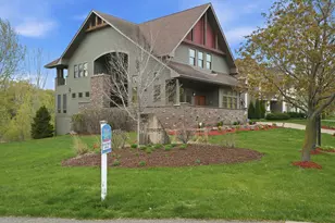 10721 Watersedge Ln, Woodbury, MN 55129 - Photo 20