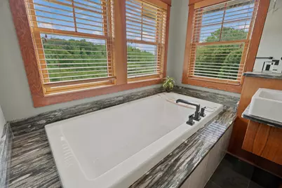 10721 Watersedge Lane, Woodbury, MN 55129 - Photo 102