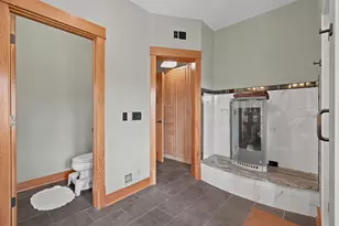 10721 Watersedge Ln, Woodbury, MN 55129 - Photo 104