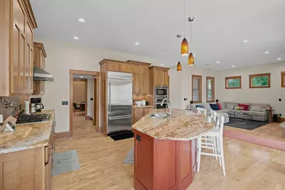 10721 Watersedge Lane, Woodbury, MN 55129 - Photo 74