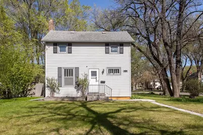 1024 University Drive S, Fargo,  58103 - Photo 2