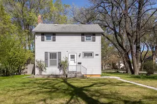 1024 University Dr S, Fargo,  58103 - Photo 2