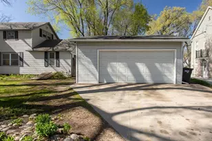 1024 University Dr S, Fargo,  58103 - Photo 6