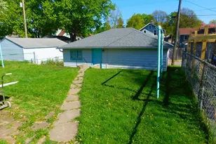 1087 Magnolia Ave E, Saint Paul, MN 55106 - Photo 8