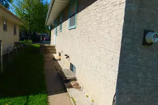 1087 Magnolia Ave E, Saint Paul, MN 55106 - Photo 6
