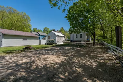 422 S 2nd Street, Le Sueur, MN 56058 - Photo 28