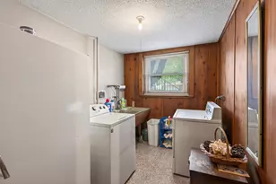 3104 Mildred Dr, Roseville, MN 55113 - Photo 20