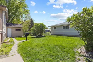 400 E Southview Dr, Marshall, MN 56258 - Photo 44