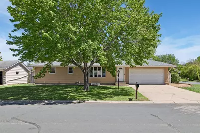 967 Sibley Street S, Shakopee, MN 55379 - Photo 1