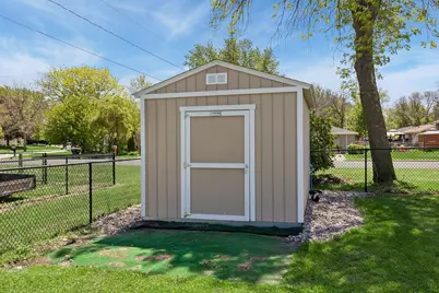 967 Sibley Street S, Shakopee, MN 55379 - Photo 18
